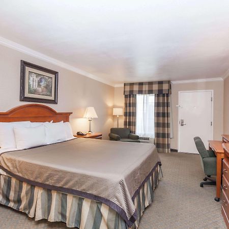Travelodge By Wyndham Sylmar Ca San Fernando Buitenkant foto