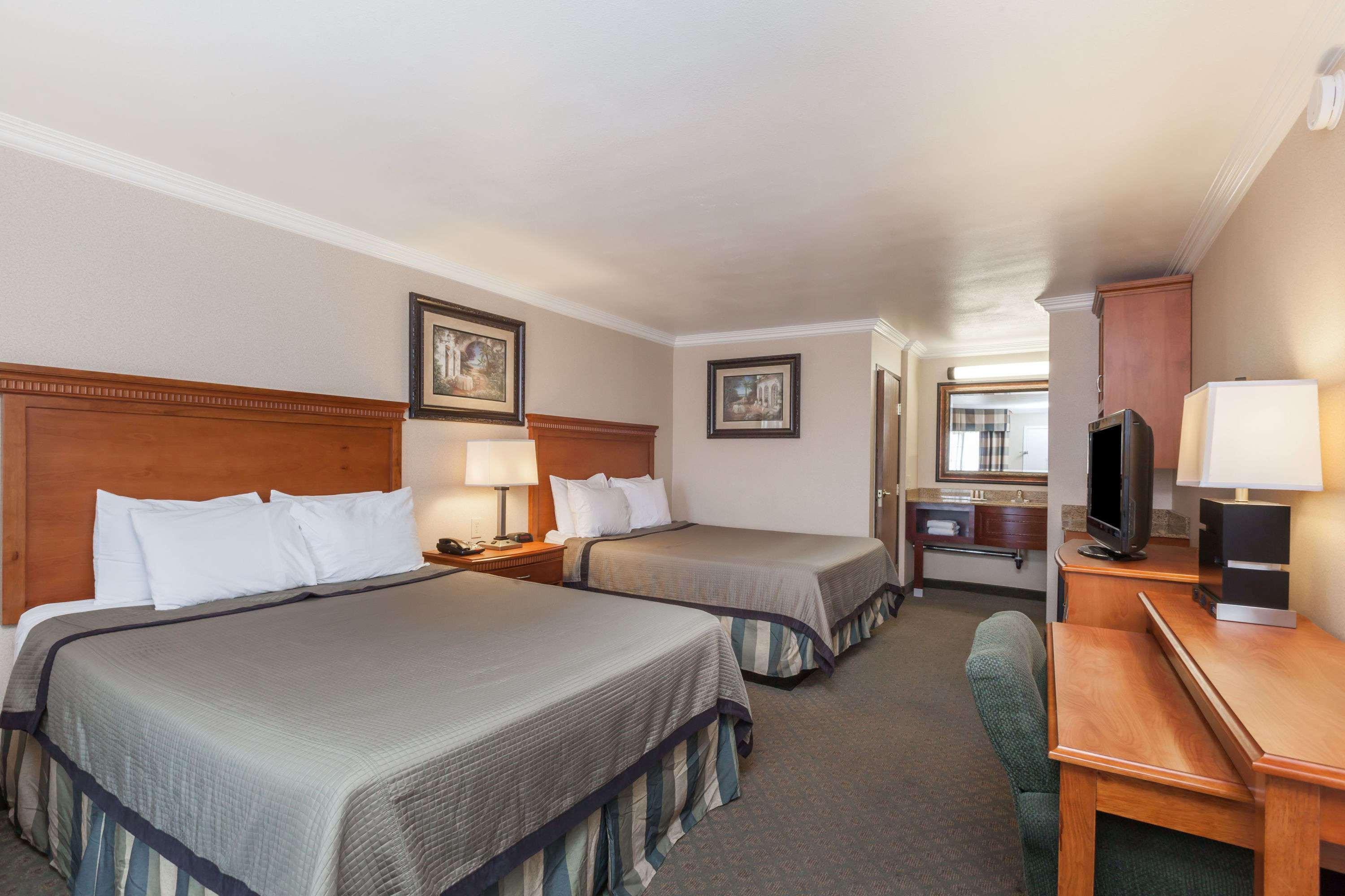 Travelodge By Wyndham Sylmar Ca San Fernando Buitenkant foto